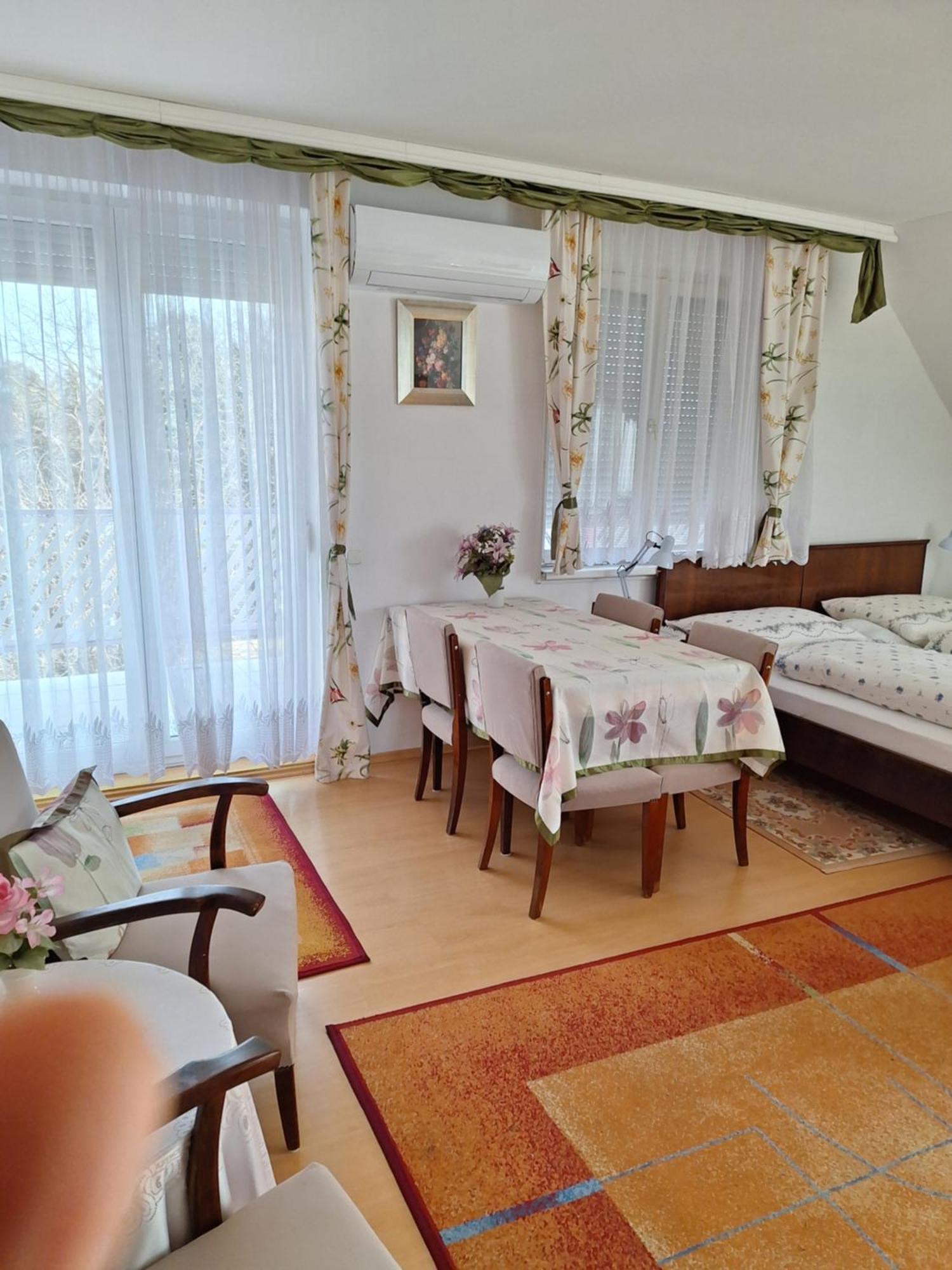 Pension Ovari Buk Exterior photo